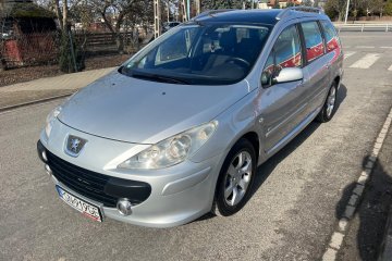 307 SW Klimatyzacja Parktronic Panorama Dach El.Szyby El.Lusterka Hak