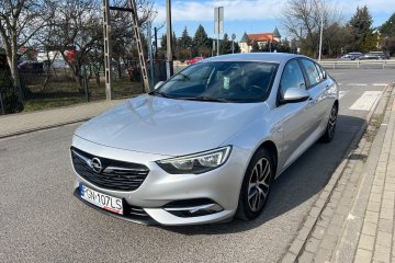 LEDY KLIMATYZACJA NAWIGACJA PÓŁSKÓRY PARKTRONIC GRZANE FOTELE SERWIS