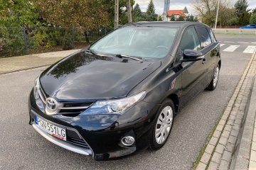 NAWIGACJA KAMERA COFANIA PODGRZEWANE FOTELE TEMPOMAT ZAREJESTROWANY