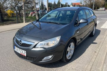 KLIMATYZACJA PARKTRONIC EL.SZYBY EL.LUSTERKA NOWY ROZRZĄD GWARANCJA