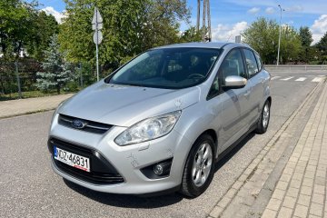 Klimatyzacja Nawigacja Grzana Szyba Tempomat El.Szyby El.Lusterka