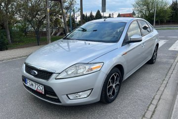 PARKTRONIC KLIMATYZACJA ELEKTRYCZNE FOTELE TEMPOMAT GWARANCJA