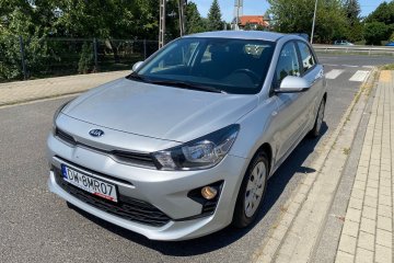 KLIMATYZACJA GRZANE FOTELE PARKTRONIC NISKI PRZEBIEG PIERWSZA REJ.2021