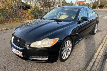 AUTOMAT JASNE SKÓRY 275 KONI CHROMY NAWIGACJA KAMERA PARKTRONIC SERWIS