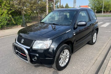 4X4 KLIMATYZACJA SKÓRY GRZANE FOTELE EL.SZYBY CENTRALNY ZAMEK HAL