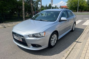 KLIMATYZACJA KAMERA COFANIA GRZANE FOTELE EL.SZYBY EL.LUSTERKA SERWIS