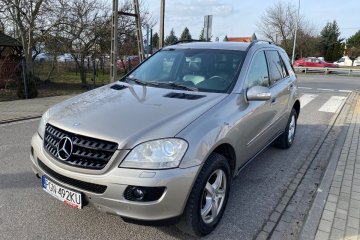 4 MATIC AUTOMAT KLIMATYZACJA PARKTRONIC SKÓRY GRZANE FOTELE TEMPOMAT